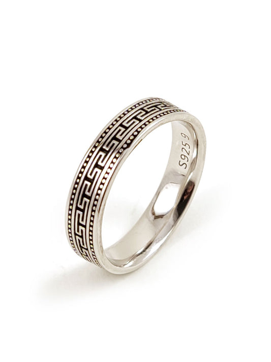 Grek ring made of Sterling Silver 925 and decorated with the Greek Key of Infinity or else meandros. It measures 5mm - 0.19 inches in width.