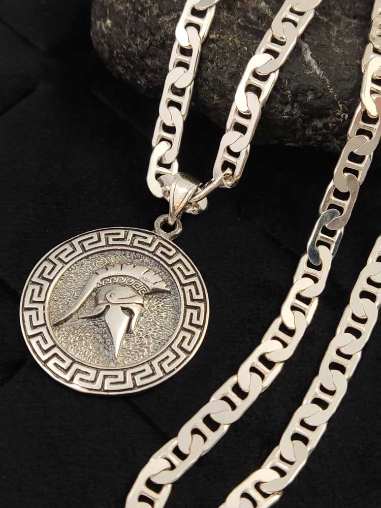 Greek mythology-inspired pendant, 25mm, crafted in Greece, hallmarked 925, with a bold and historic design.