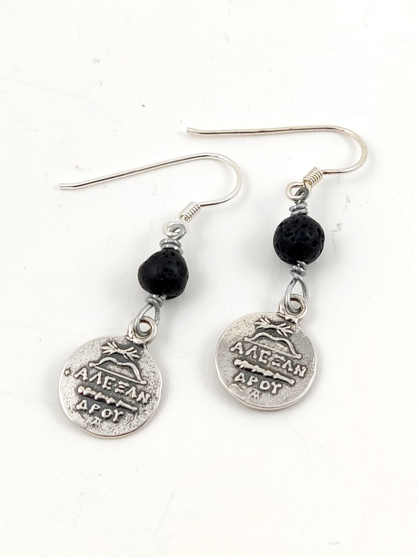 Boucles d’oreilles Athéna en argent de lave grecque