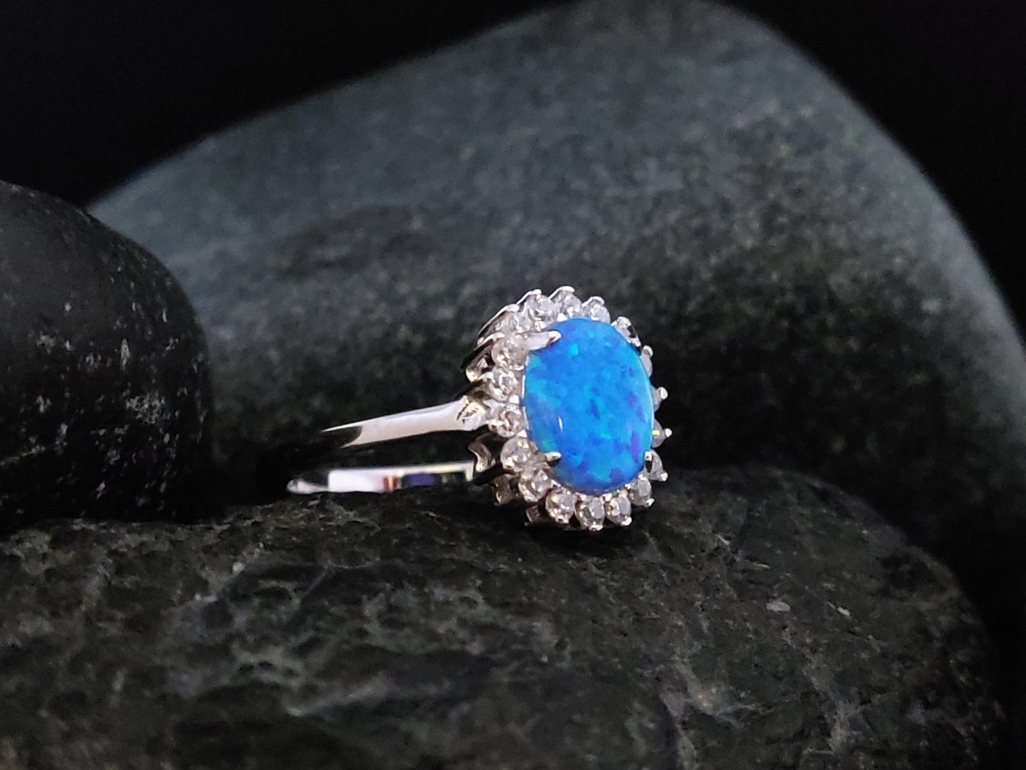 Sterling Silver 925 Oval Rosetta Blue Opal Small Modern Ring 12x10mm