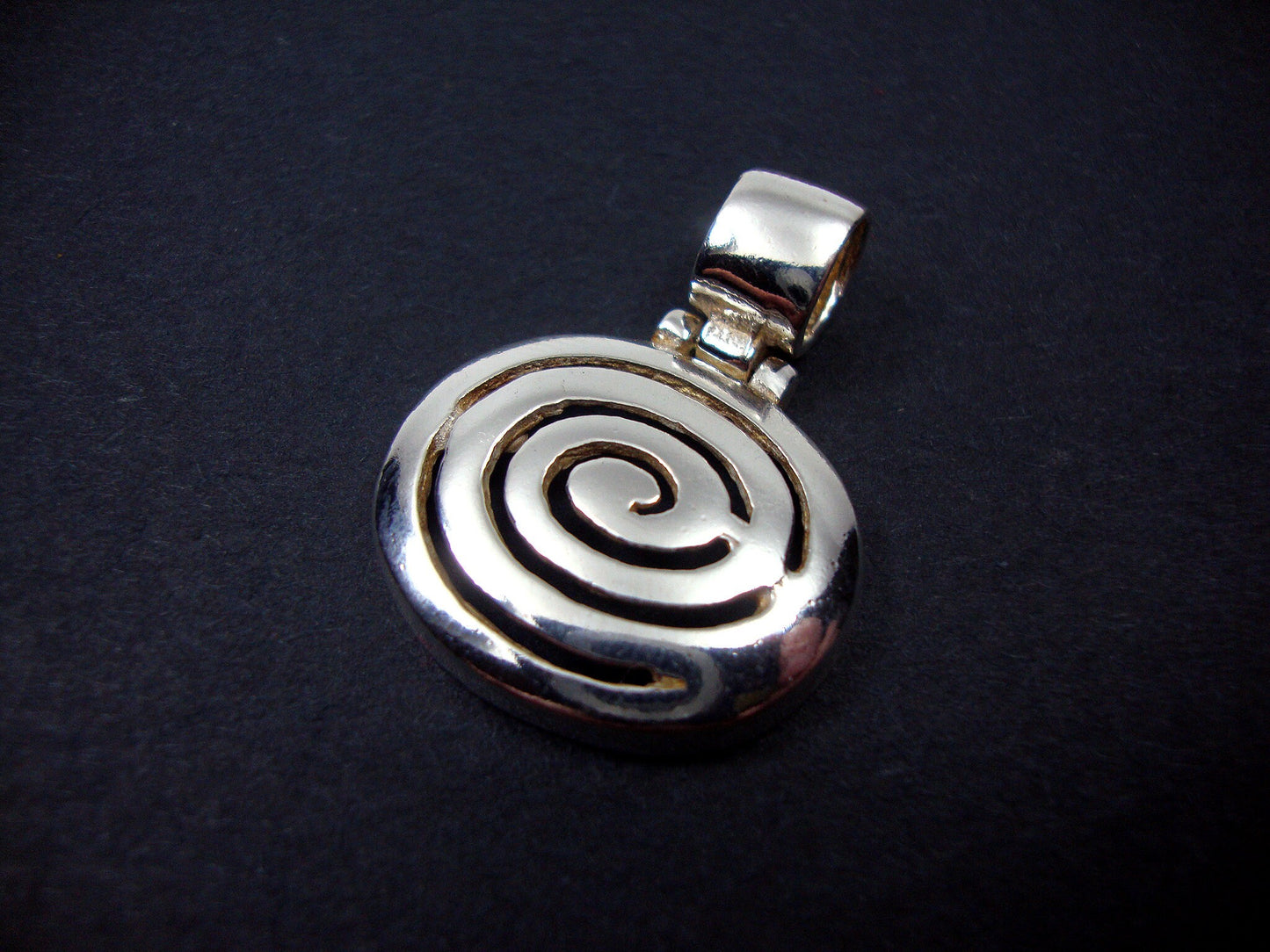 Greek Silver Spiral Pendant, Eternity Oval Vortex Spiral Key Jewelry 23x30mm, Griechische Silber Anhangerm, Pendetif Argent Grecque