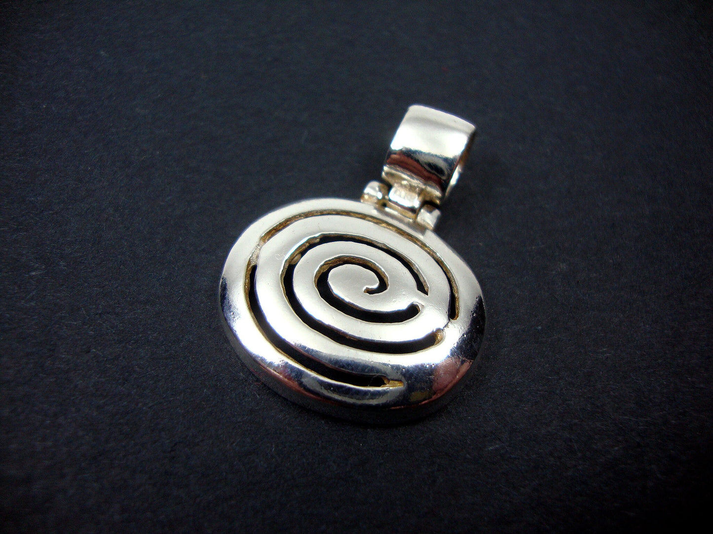 Greek Silver Spiral Pendant, Eternity Oval Vortex Spiral Key Jewelry 23x30mm, Griechische Silber Anhangerm, Pendetif Argent Grecque