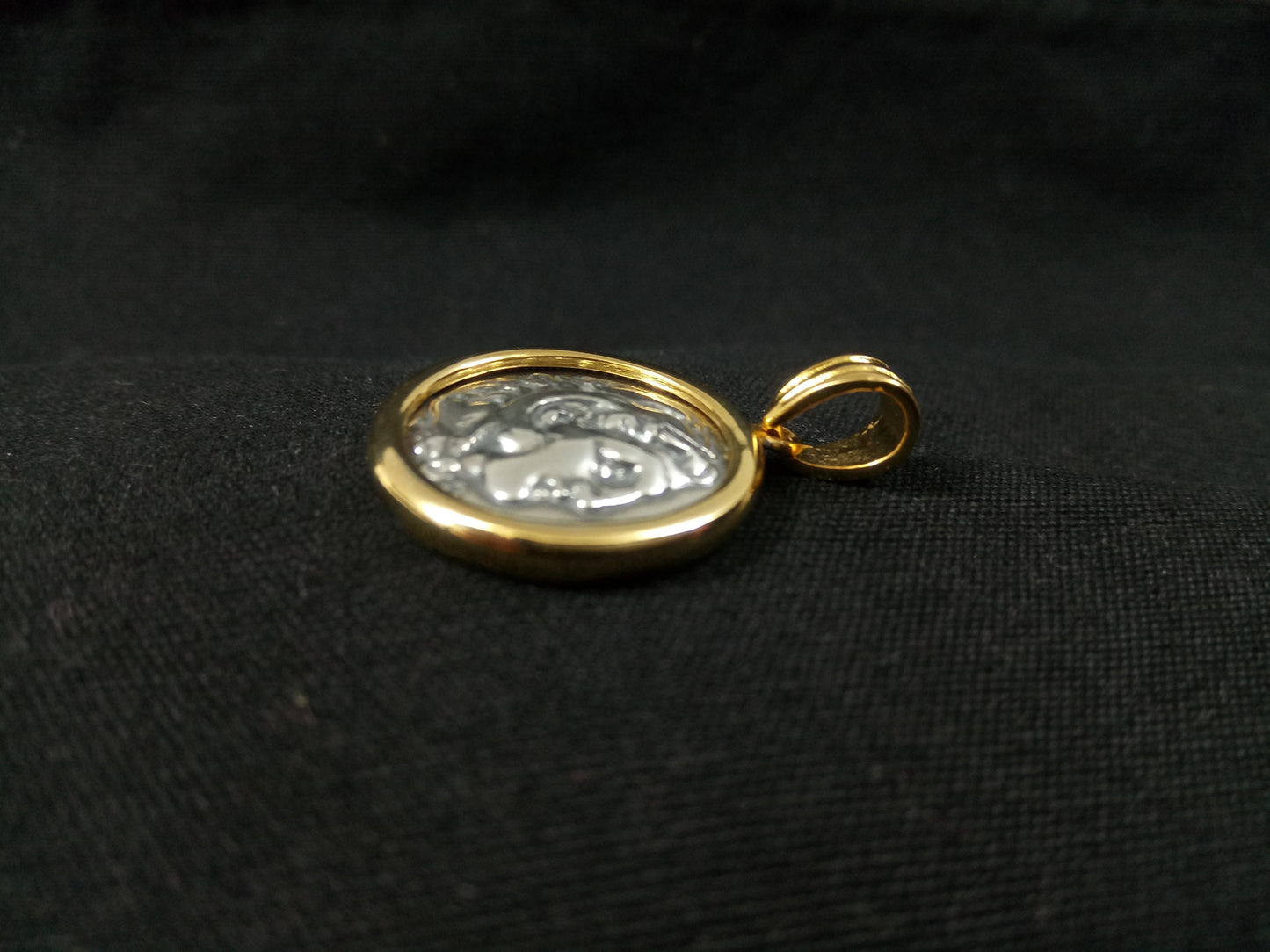 Alexander The Great Gold Plated Silver Pendant 21mm