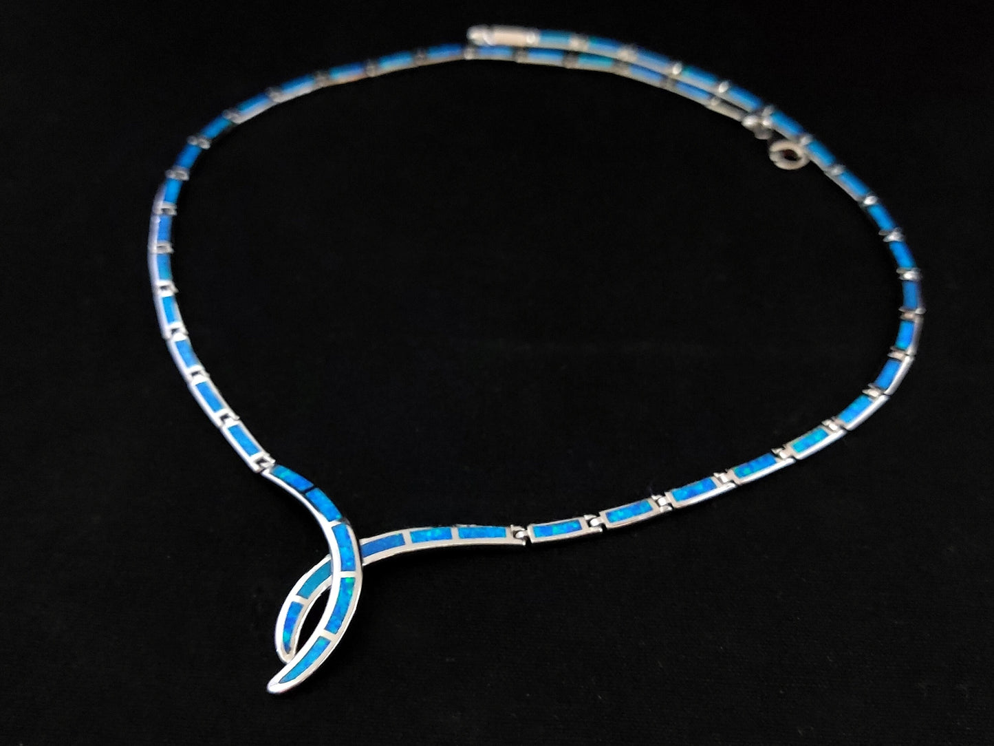 Sterling Silver 925 Fire Rainbow Blue Opal Modern Design Tie Necklace ,Griechischer Opal Silber Kette, Bijoux Grecque, Greek Jewelry