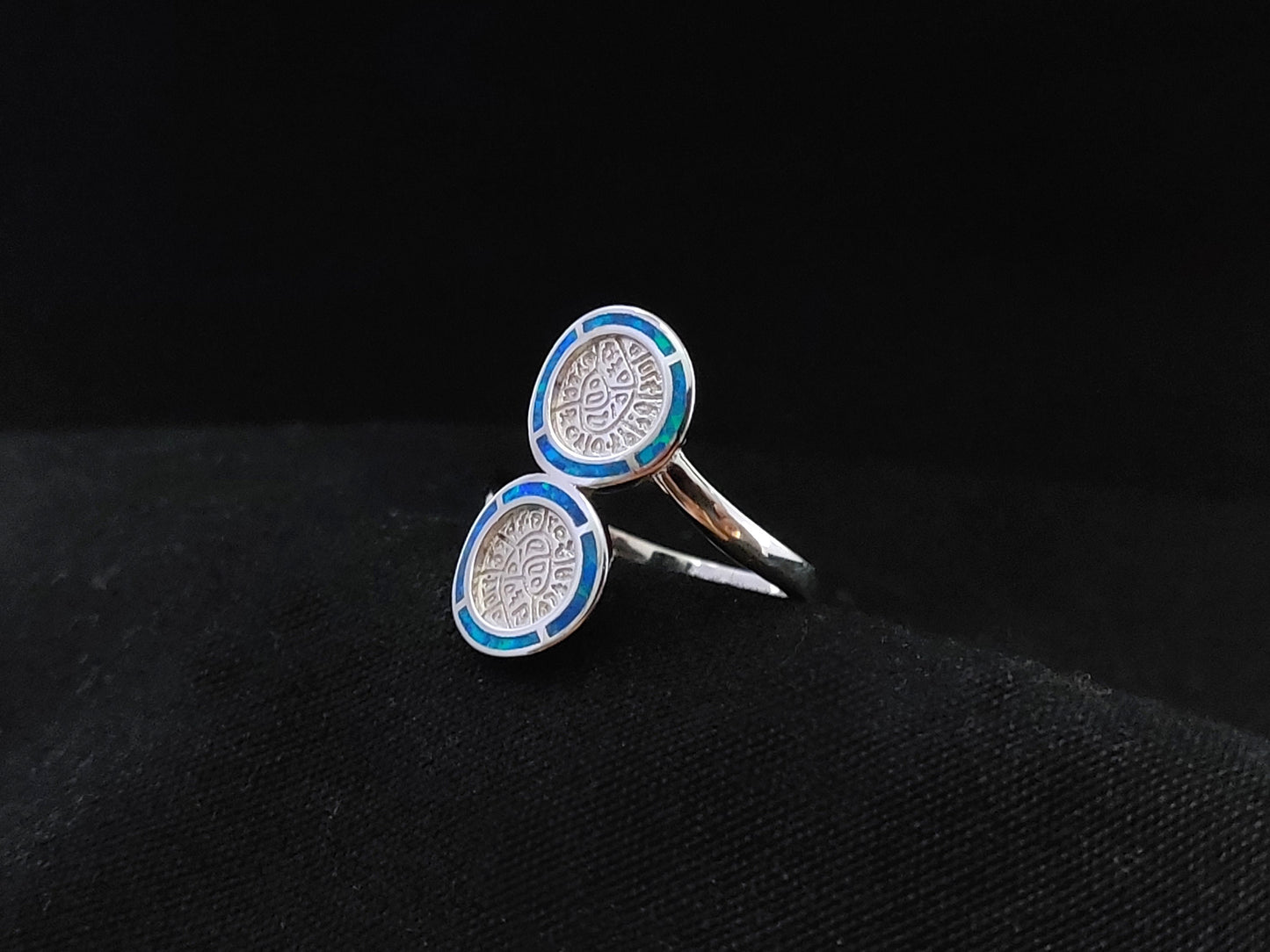 Sterling Silver 925 Double Phaistos Disc Fire Rainbow Blue Opal Ring US8 , Greek Opal Jewelry, Griechisches Opal Silber Ring,Bague Grecque