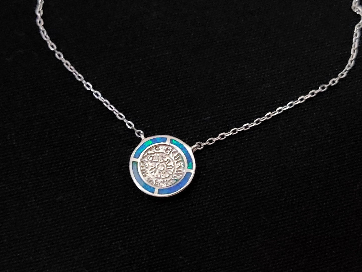 Sterling Silver 925 Fire Rainbow Blue Opal Phaistos Disc Chain Pendant Necklace, Griechischer Opal Kette, Bijoux Grecque, Greek Jewelry
