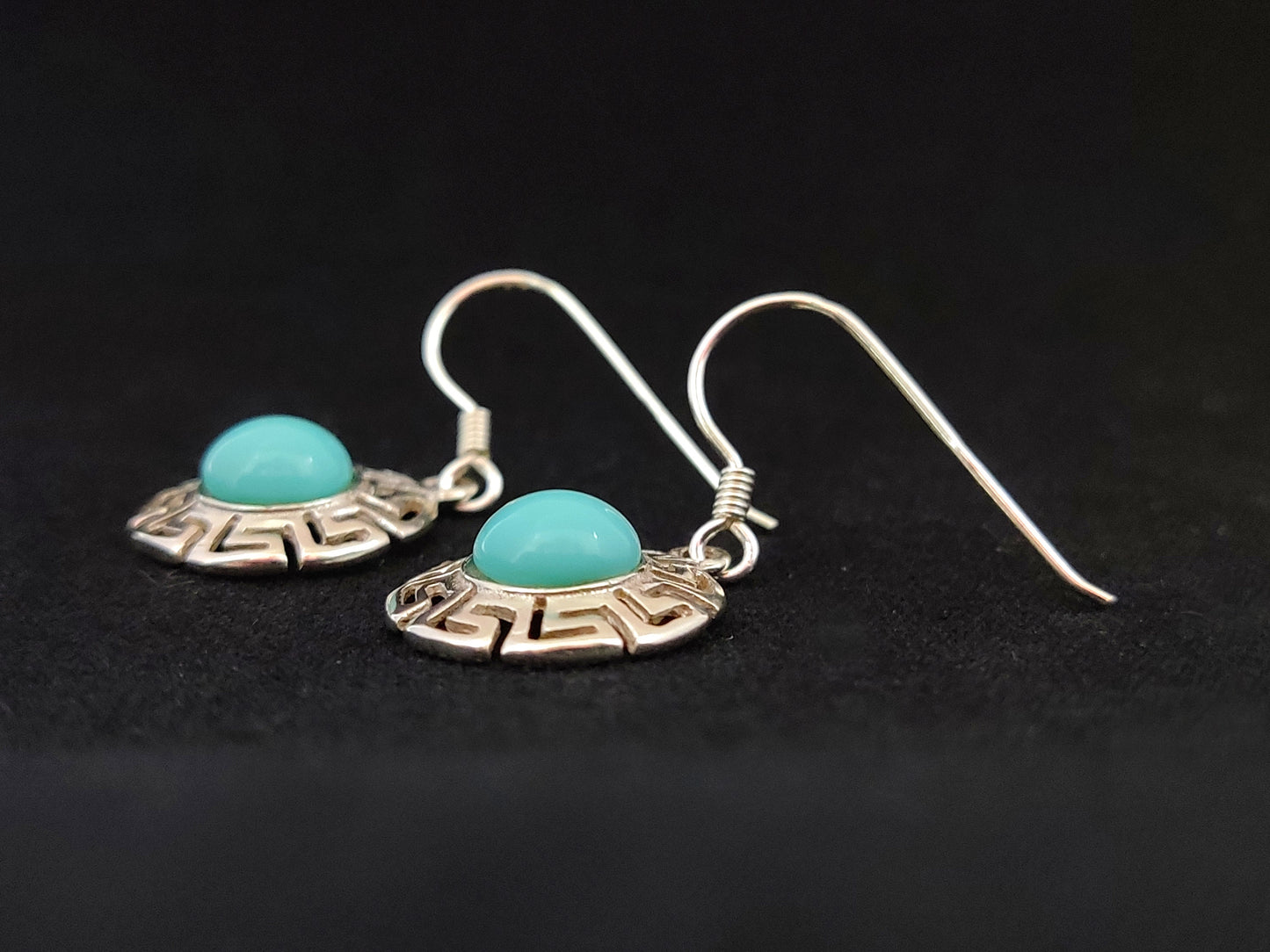 Sterling Silver 925 Ancient Greek Meander Key Fire Turquoise Color Stones Dangle Earrings 16mm, Griechische Ohrringe, Griechische Schmuck