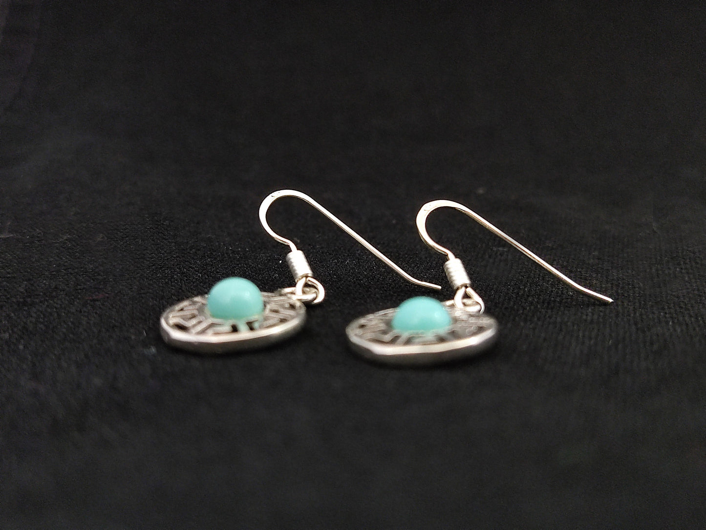 Sterling Silver 925 Ancient Greek Meander Key Fire Turquoise Color Stones Dangle Earrings 13mm, Griechische Ohrringe, Griechische Schmuck