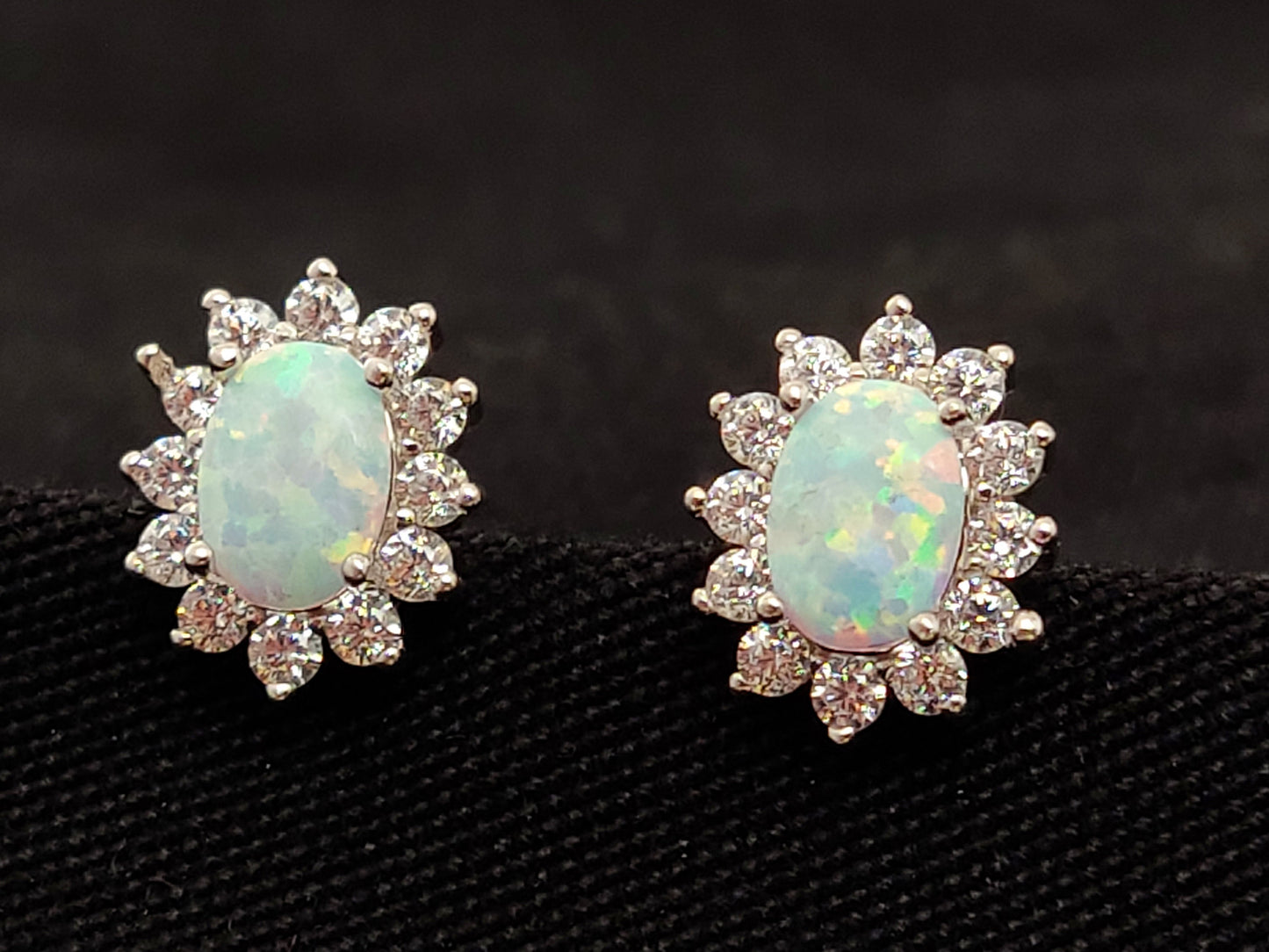 Sterling Silver 925 Oval Rosetta White Opal Small Stud Earrings 9x10mm, Opal Crystals Earrings, Griechisches Silber Ohrringe Bijoux Grecque