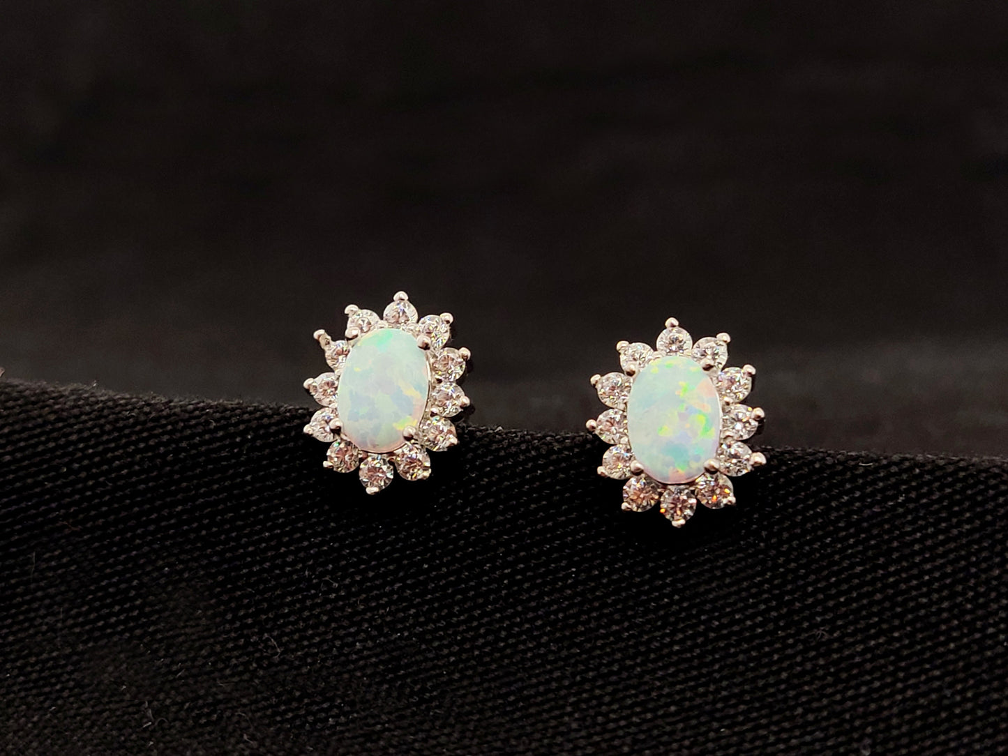 Sterling Silver 925 Oval Rosetta White Opal Small Stud Earrings 9x10mm, Opal Crystals Earrings, Griechisches Silber Ohrringe Bijoux Grecque