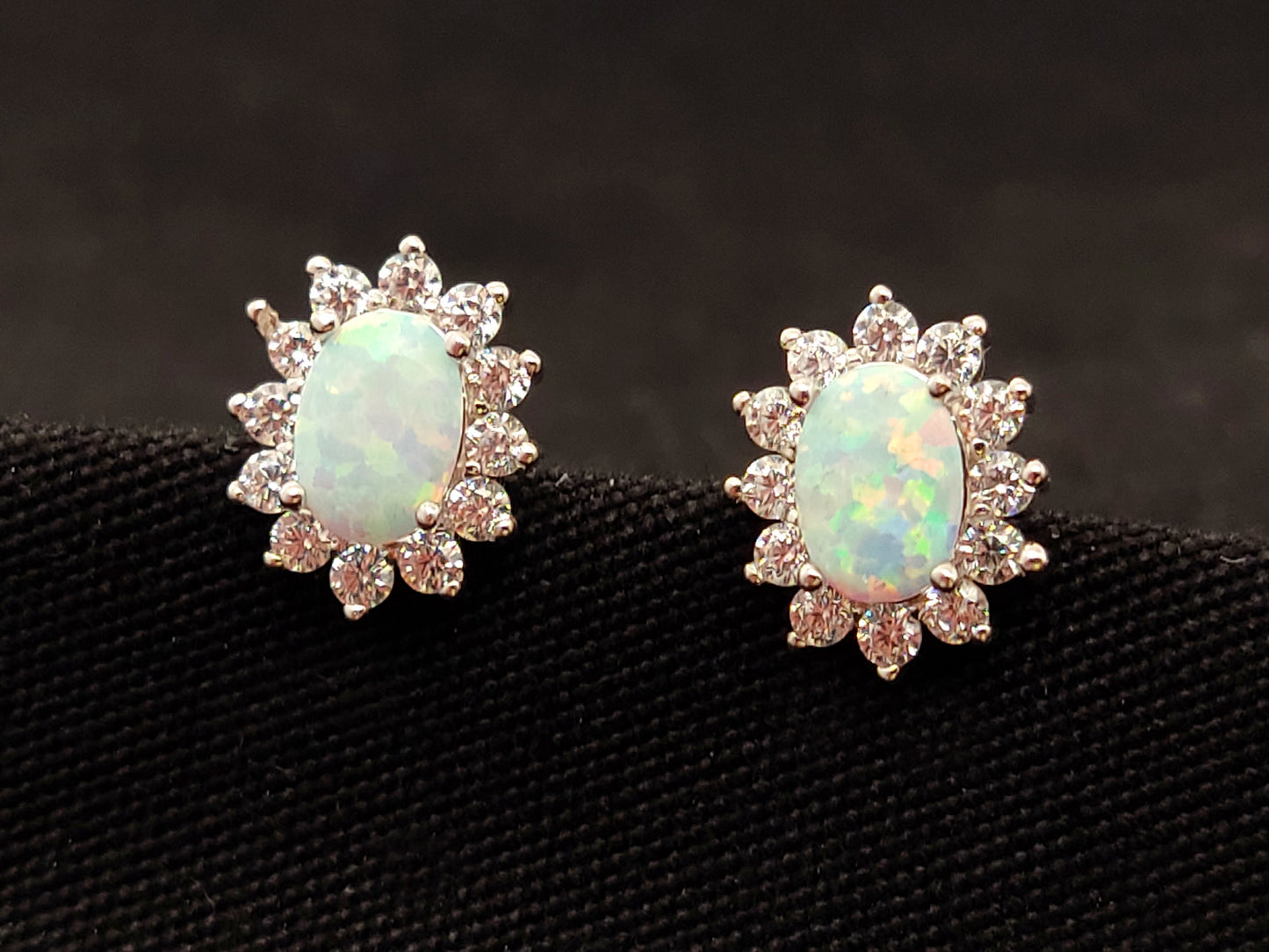 Sterling Silver 925 Oval Rosetta White Opal Small Stud Earrings 9x10mm, Opal Crystals Earrings, Griechisches Silber Ohrringe Bijoux Grecque