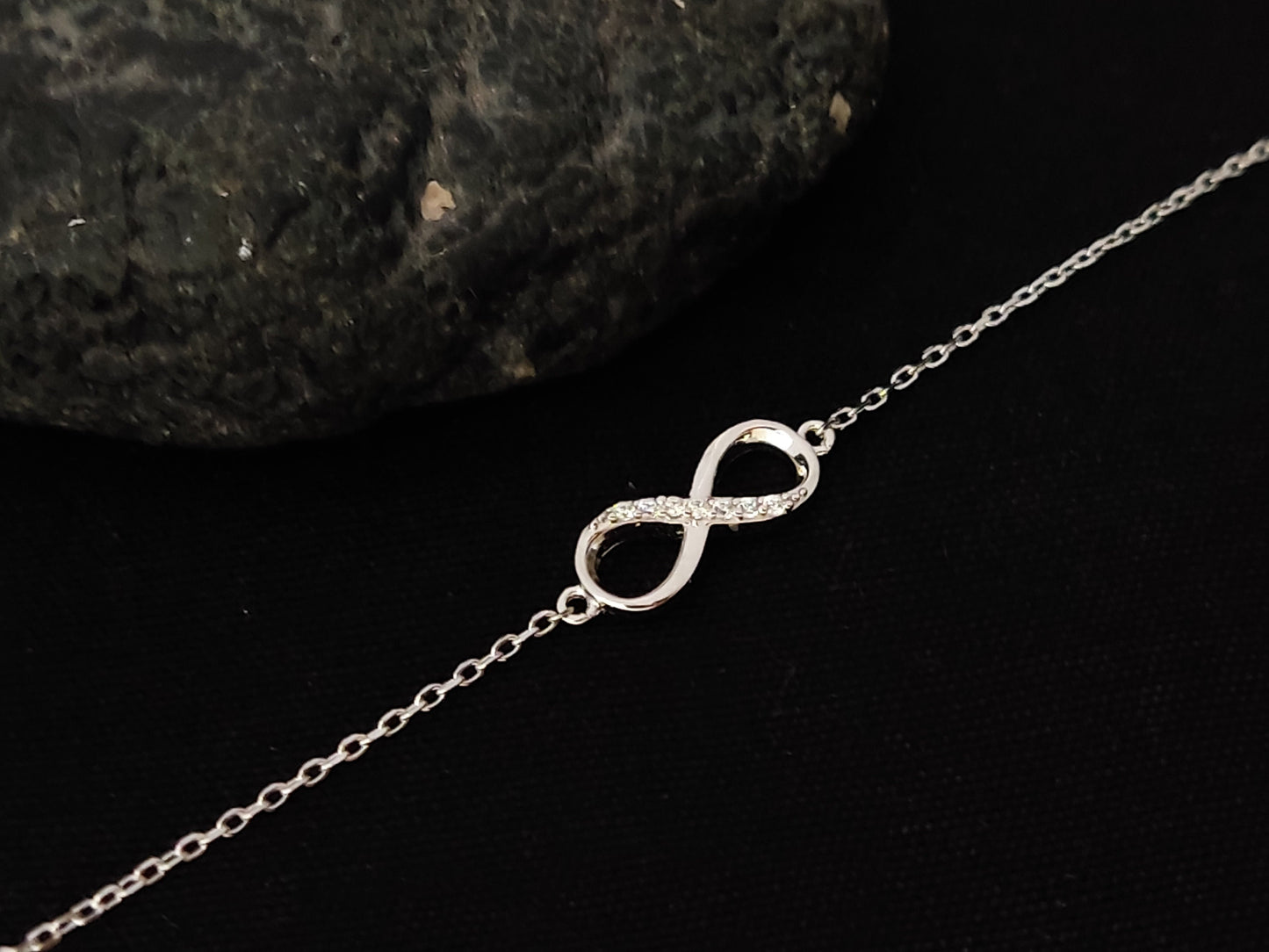 Sterling Silver 925 Infinity Eternity Loop Fine Chain Adjustable Minimalist Crystal Bracelet , Griechischer Silber Armband, Bijoux Grece