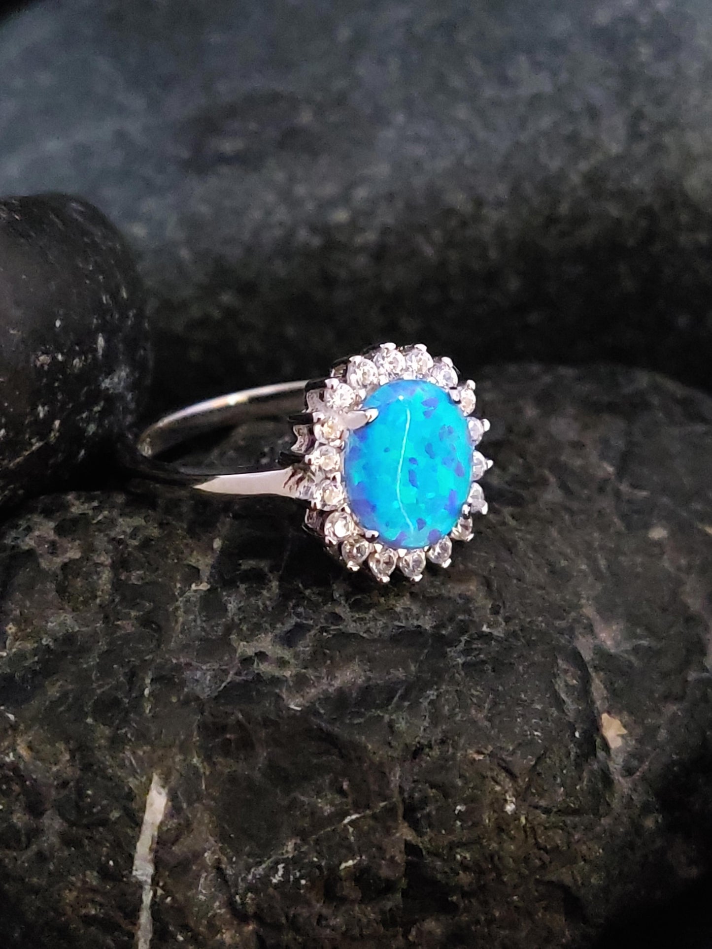 Sterling Silver 925 Oval Rosetta Blue Opal Small Modern Ring 12x10mm