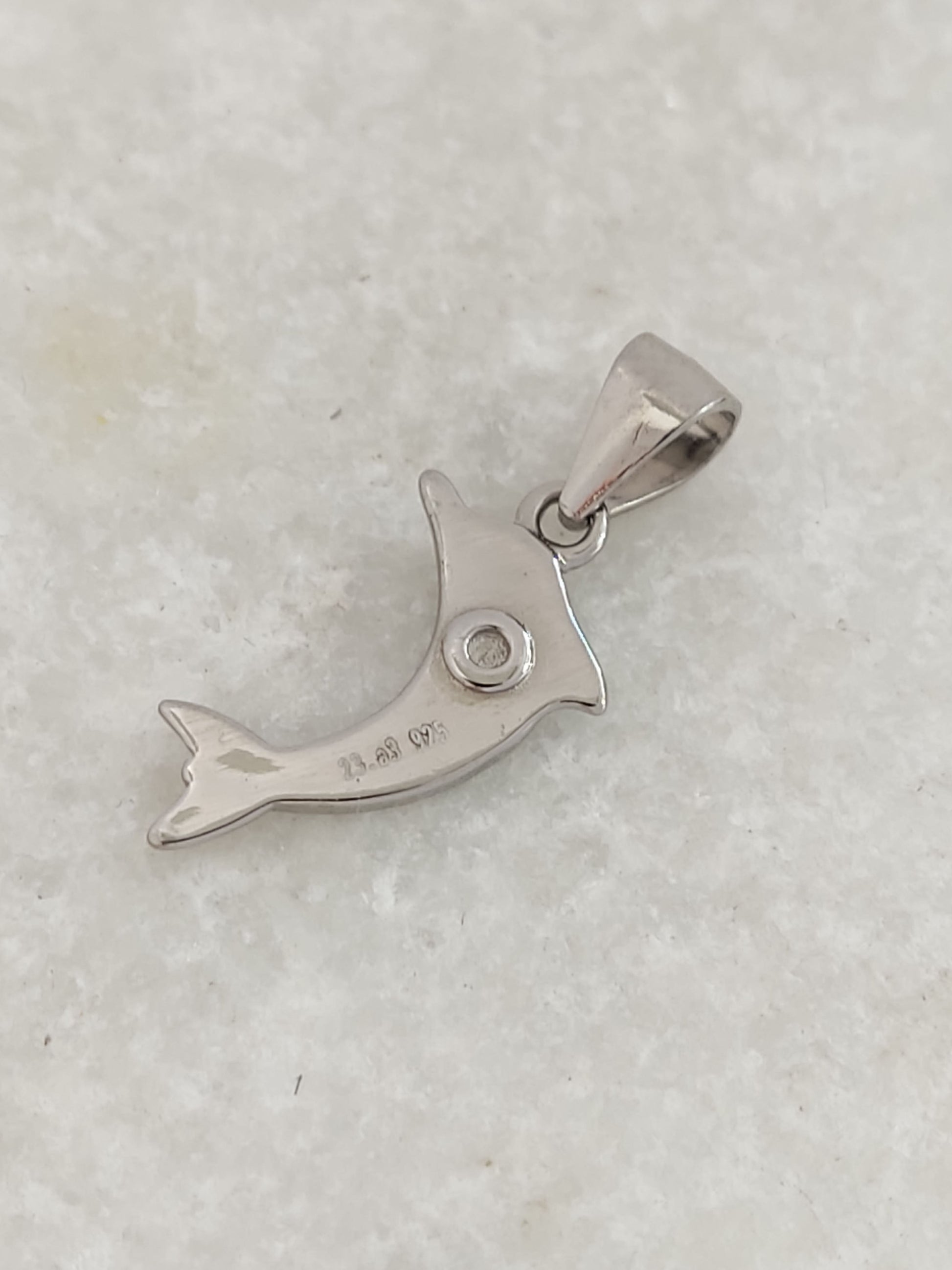 Small sterling silver dolphin pendant 20x17mm