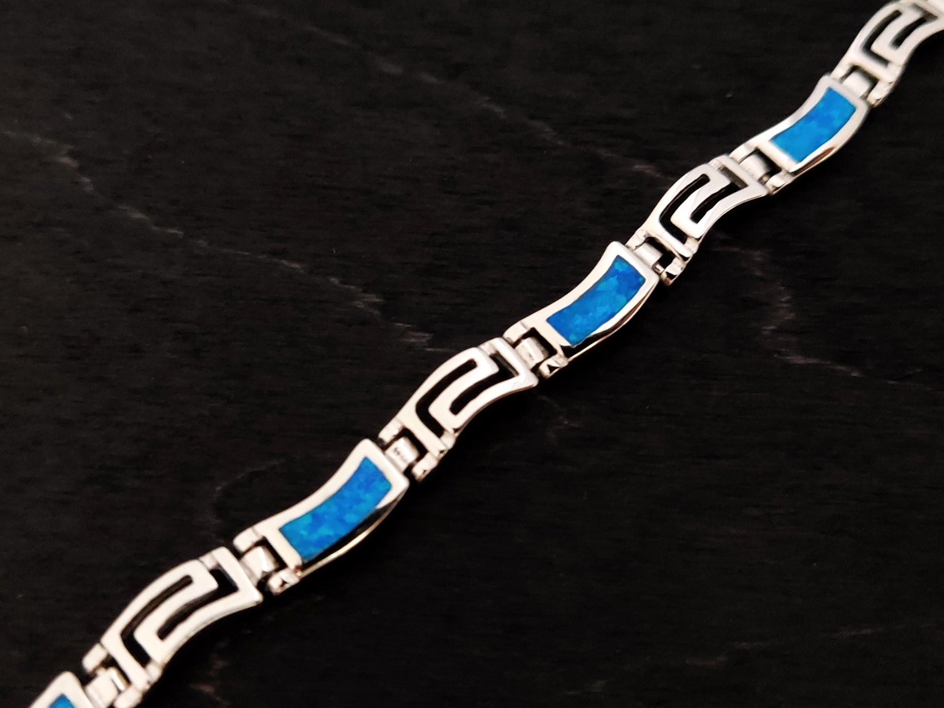 Close-up of the Sterling Silver 925 Greek Key Meander Wave Design Bracelet, showcasing intricate details, a symbol of Greek craftsmanship and timeless elegance.