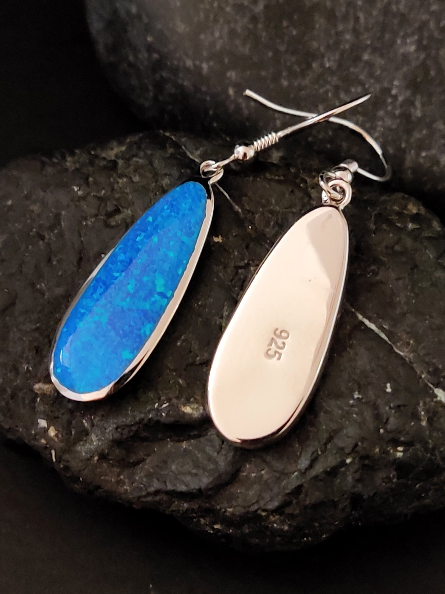 Boucles d'oreilles pendantes en argent en forme de goutte d'opale bleue 24x10mm 