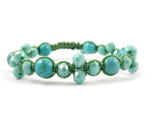 Handmade turquoise stone macrame bracelet by Sirioti Jewelry