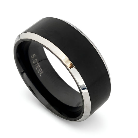 8mm stainless steel men's ring in black and silver