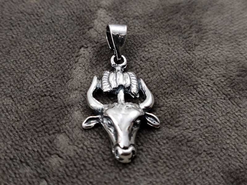 Minotaur Double Axe Labrys Greek Silver Pendant 25x14mm