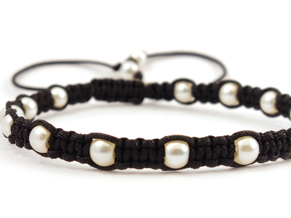 Adjustable macrame pearl bracelet handmade in Greece