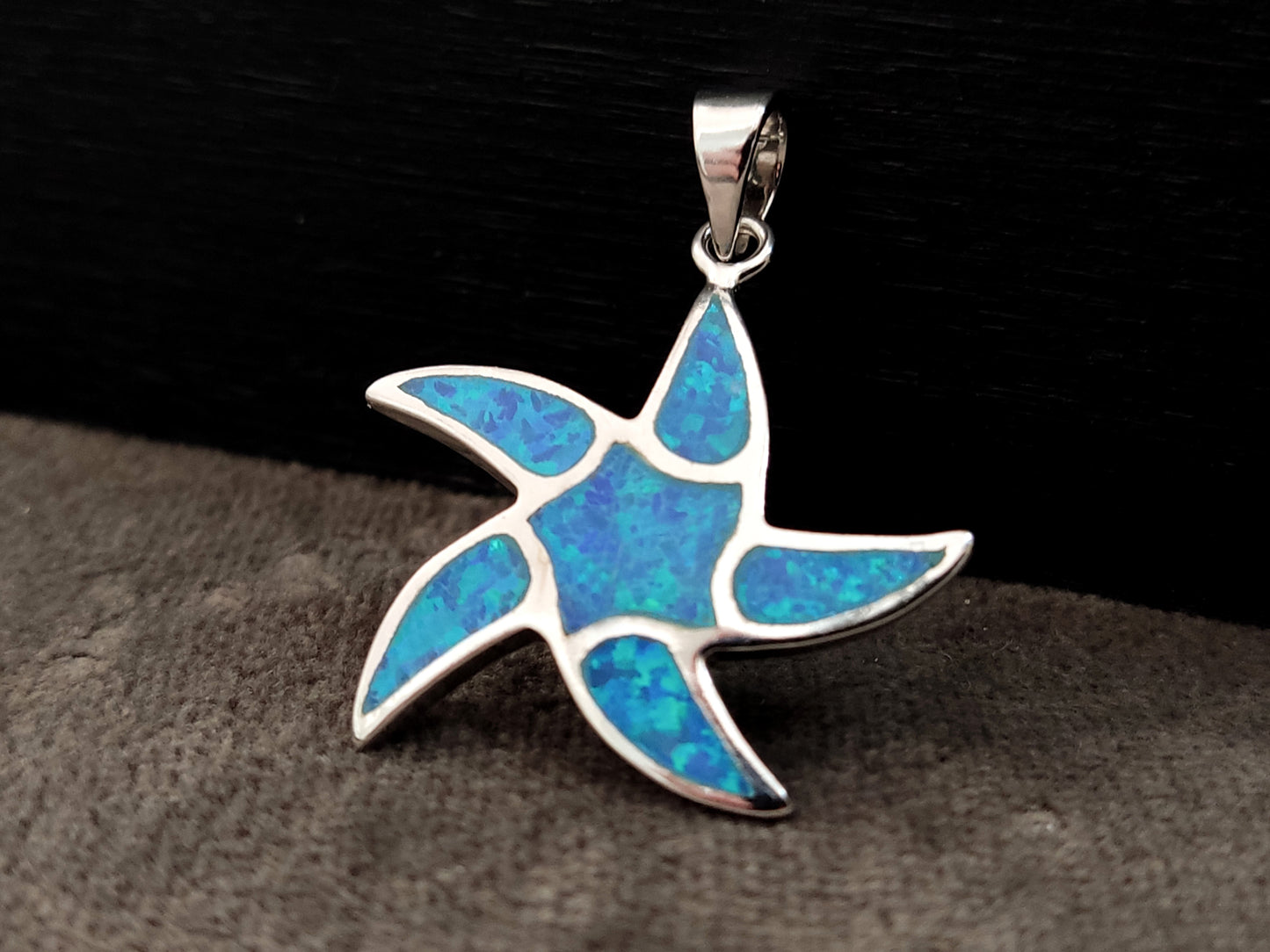 Pendentif en argent opale bleue étoile de mer, collier chaîne grecque 25x25mm