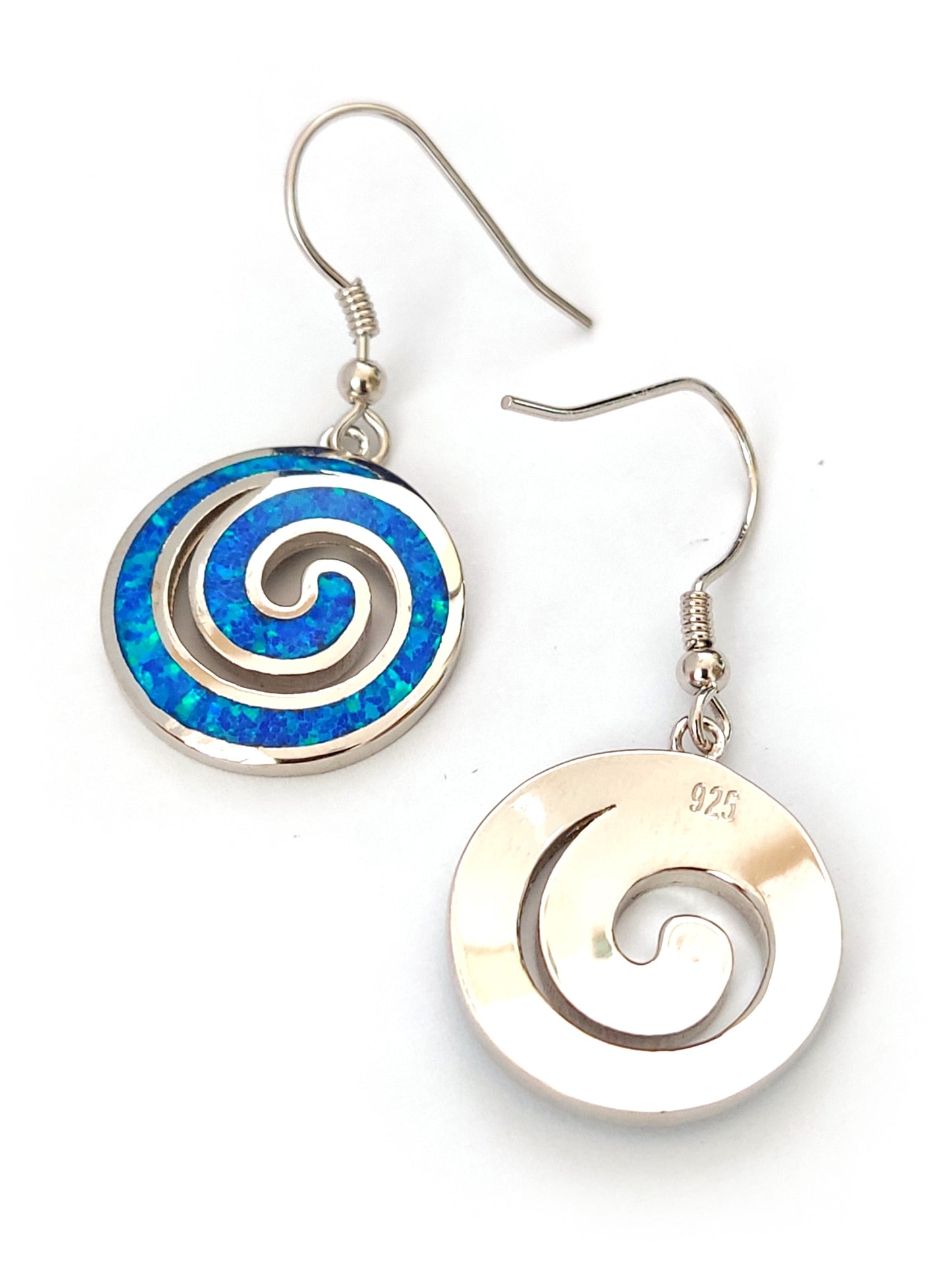 Boucles d'oreilles pendantes en argent avec opale bleue spirale grecque 18 mm