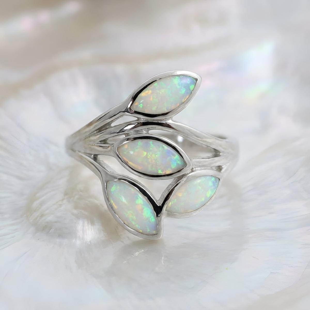 Sterling Silver 925 Greek ring with white opal and four leaf design
