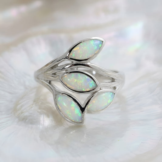 Sterling Silver 925 Greek ring with white opal and four leaf design