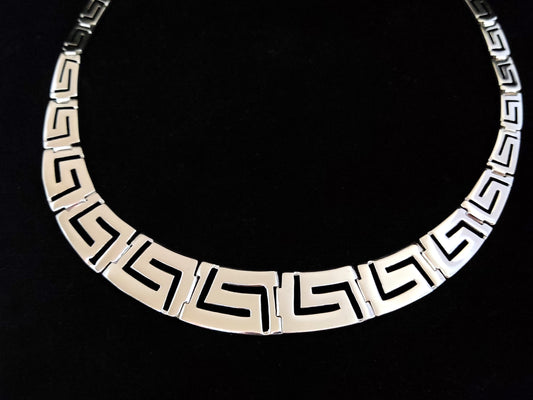 Greek silver neck with gradual design made of sterling silver 925 from Greece.