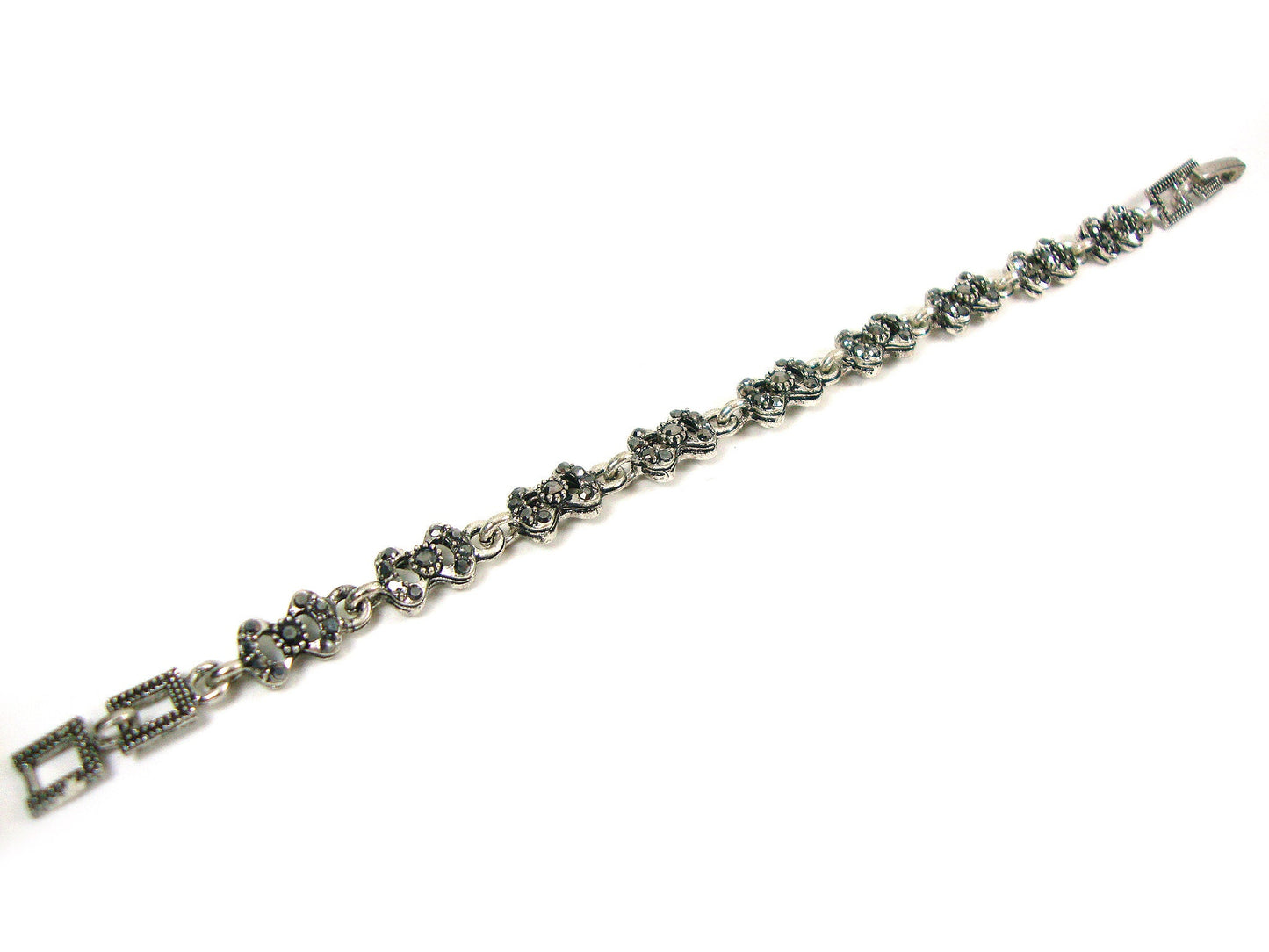 Türkisches Schmuckarmband, grau-silberne Kristalle, modernes Armband im feinen Stil, ethnisches antikes Armband, türkisches Armband, traditioneller Schmuck