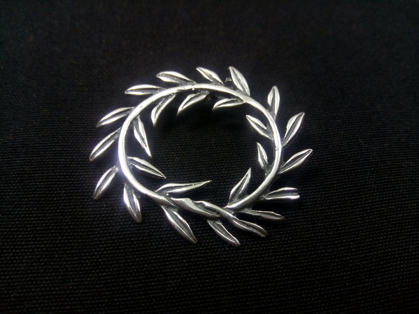 Sterling Silver 925 Ancient Greek Olive Leaf Leaves Branch , Olympic Games Olive Wreath, Silver Greek pendant, Griechischer Silber Schmuck
