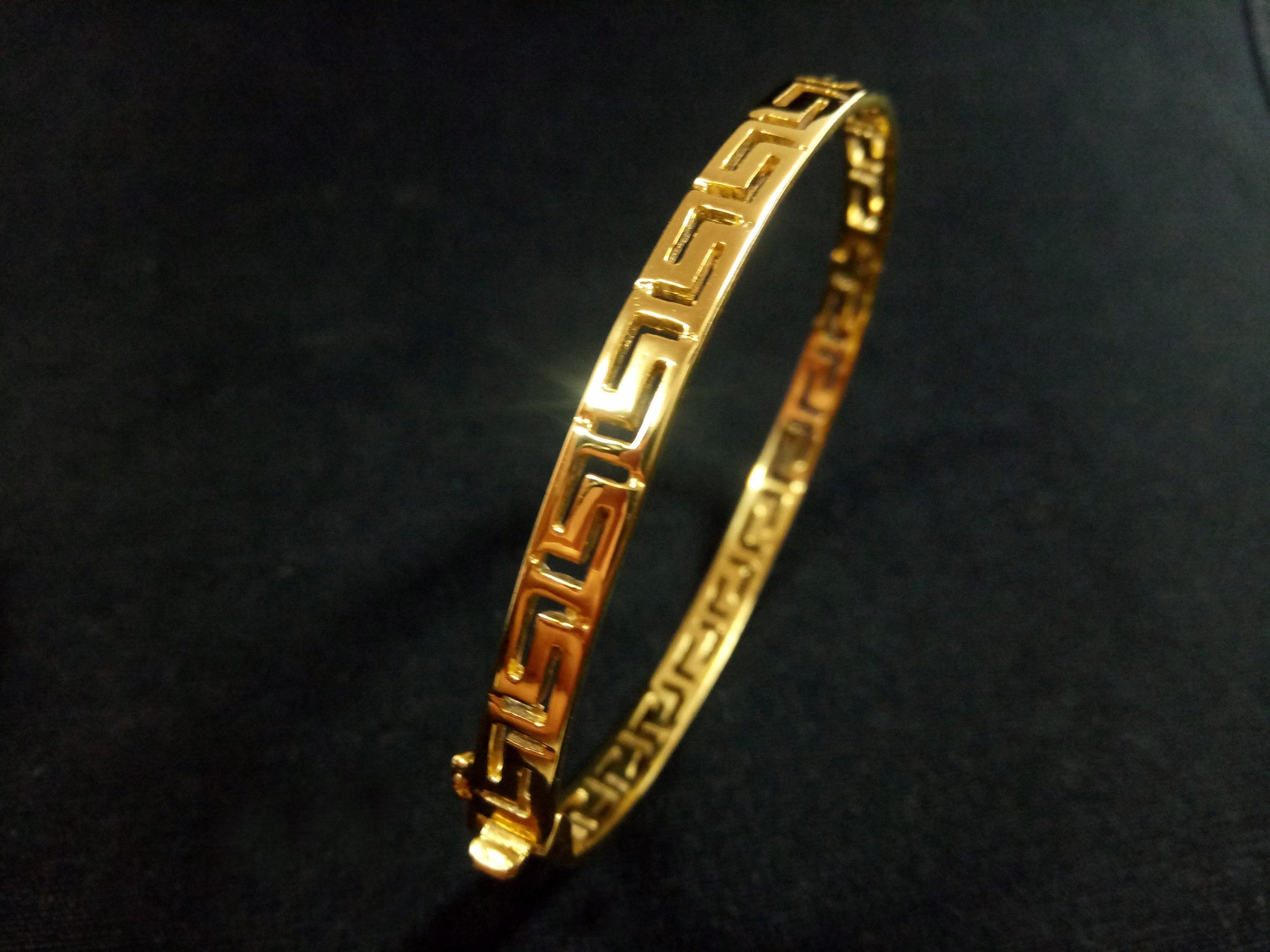 Sterling Silver Greek Key Meander design Gold Plated Cuff Bangle Bracelet, perfect to add a touch of elegance to any outfit
