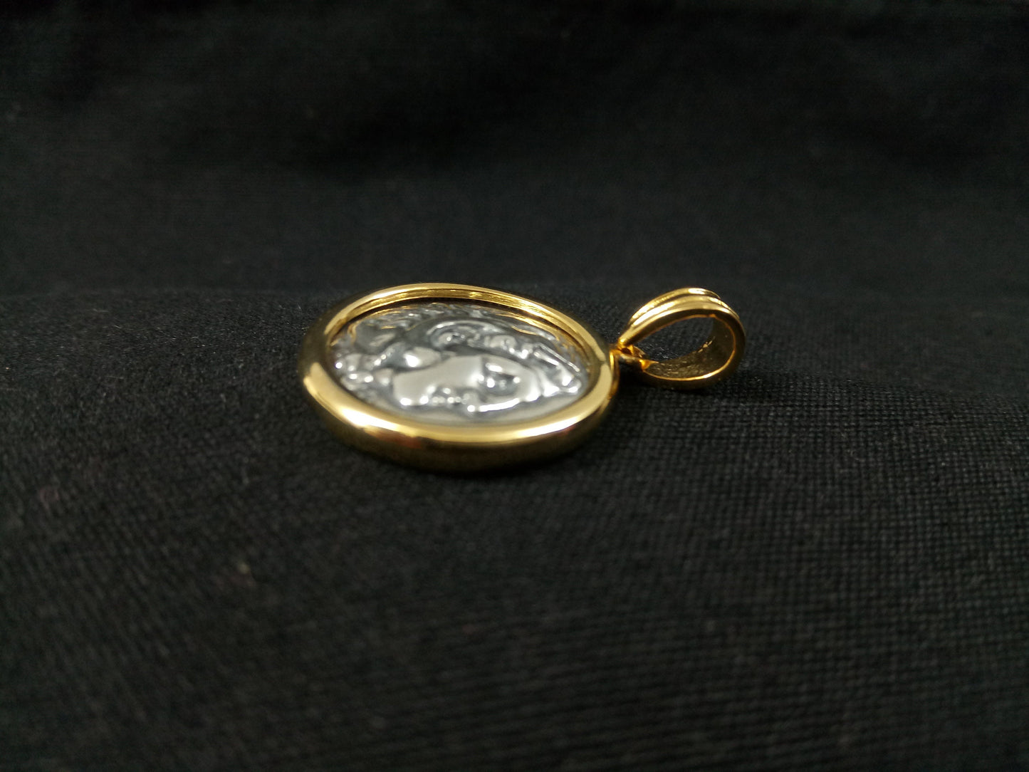 Alexander der Große vergoldeter Silberanhänger 21 mm