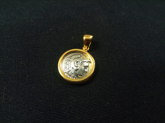 Image of Alexander The Great pendant crafted from Sterling Silver 925 and Gold Plated 22K, symbolizing Greek silver jewelry.