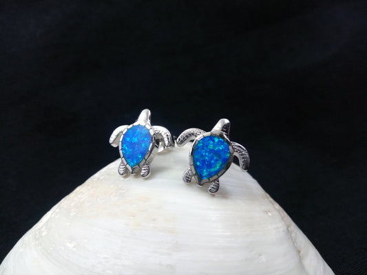 Sterling Silver 925 Sea Turtle 13x13mm Opal Stud Earrings, Turtle Fire Opal Silver Earrings, Griechischer Blau Opal Ohrringe, Grecque Bijoux