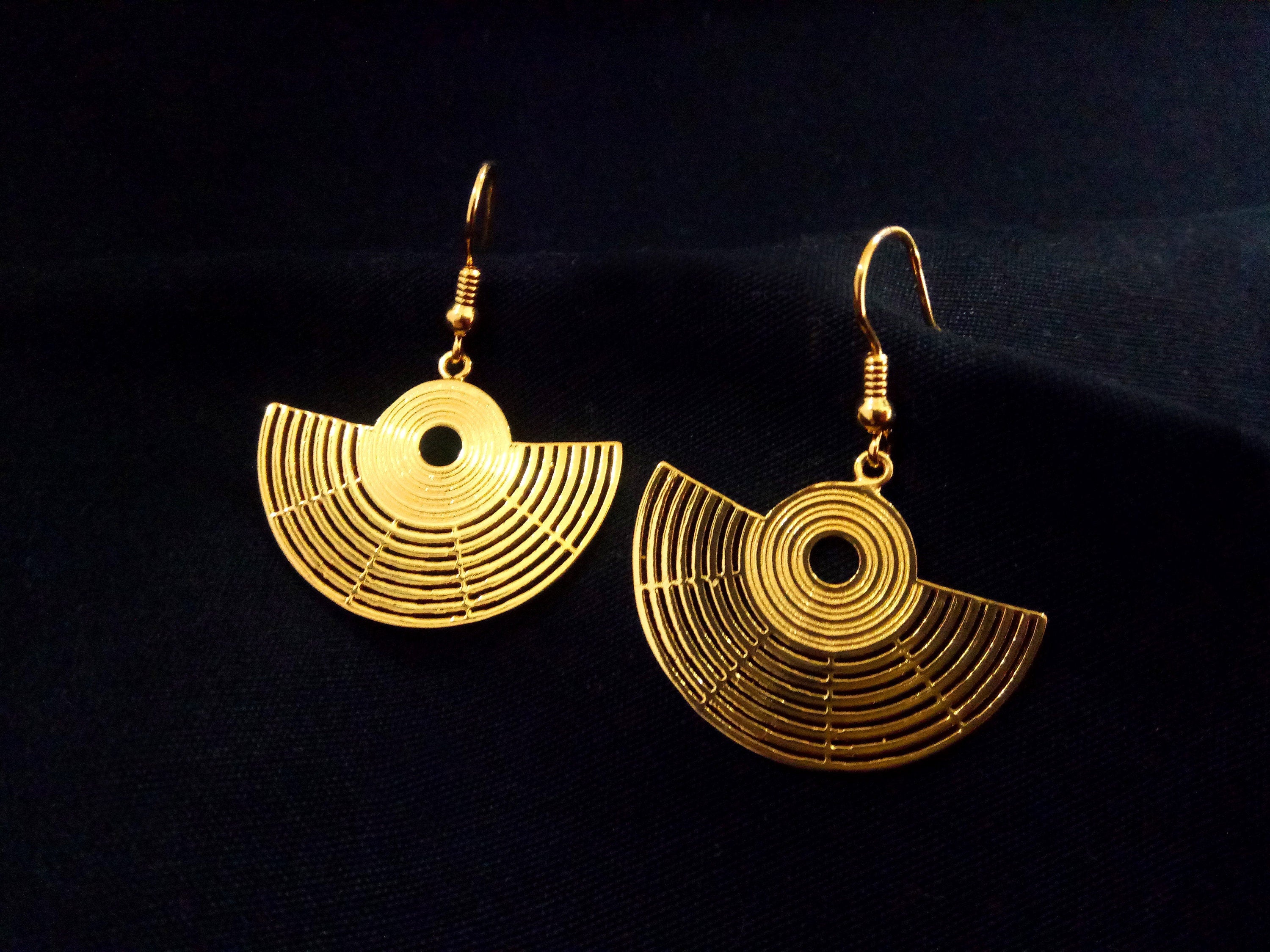 Aggregate more than 267 ancient greek hoop earrings super hot