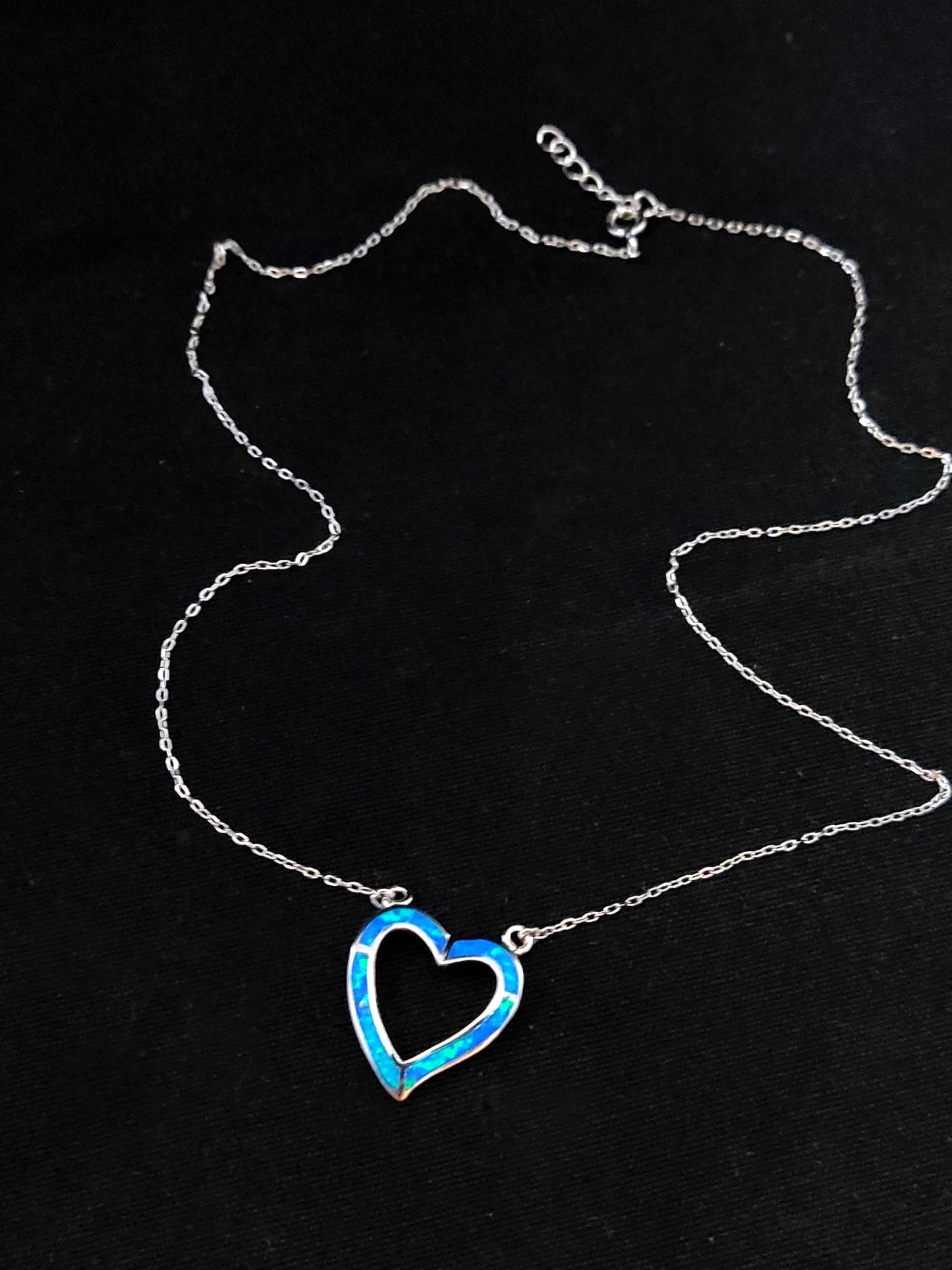 Sterling Silber 925 Fire Rainbow Blue Opal Heart Fine Halskette, Chain And Blue Opal Pendant, Blau Opal Herz Anhanger, Bijoux Grecque, Heart
