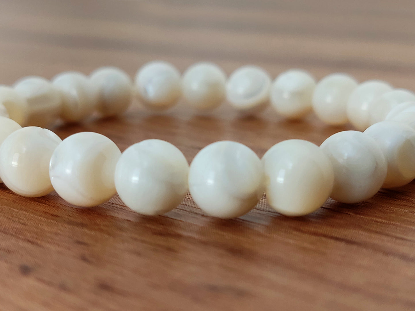 Natural Mother Of Pearl Cream White Pearls 8mm Bracelet, Pearl Bracelet, MOP Bracelet, Bridal White Pearls Bracelet, Weiβ Stein Armband