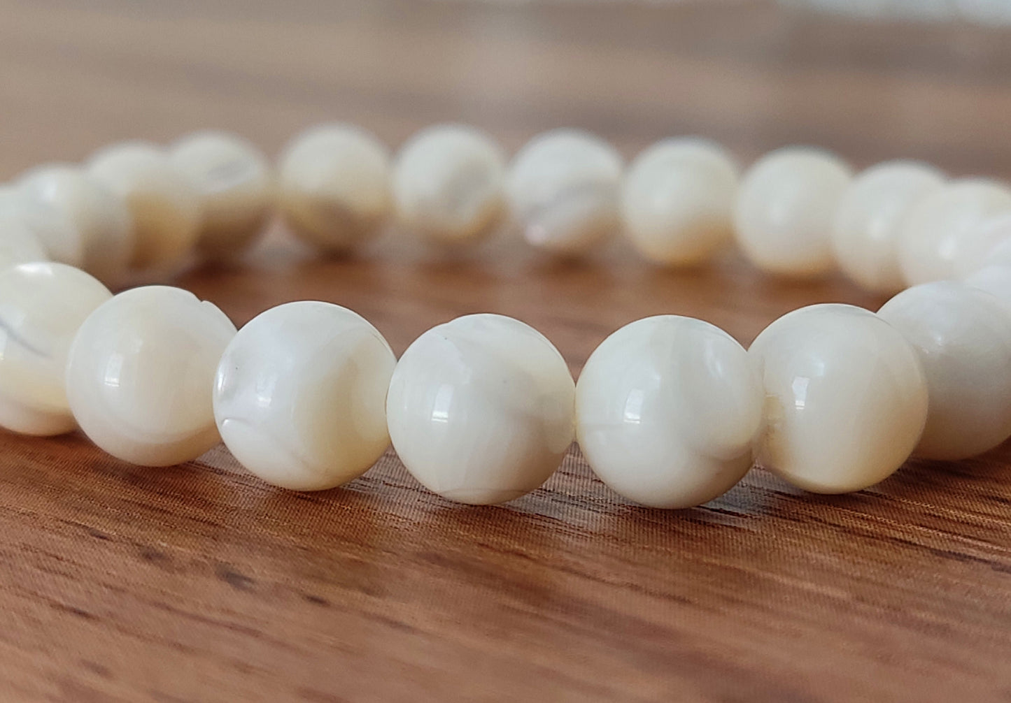 Natural Mother Of Pearl Cream White Pearls 8mm Bracelet, Pearl Bracelet, MOP Bracelet, Bridal White Pearls Bracelet, Weiβ Stein Armband