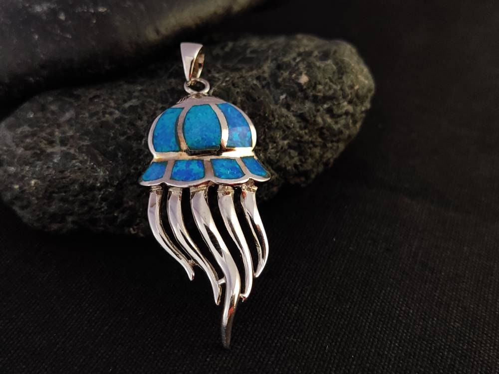 Sterling Silver 925 Jellyfish Medusa 40x12mm Opal Pendant, Jellyfish Fire Opal Pendant, Griechisches Blau Opal Anhanger, Grecque Pendetif
