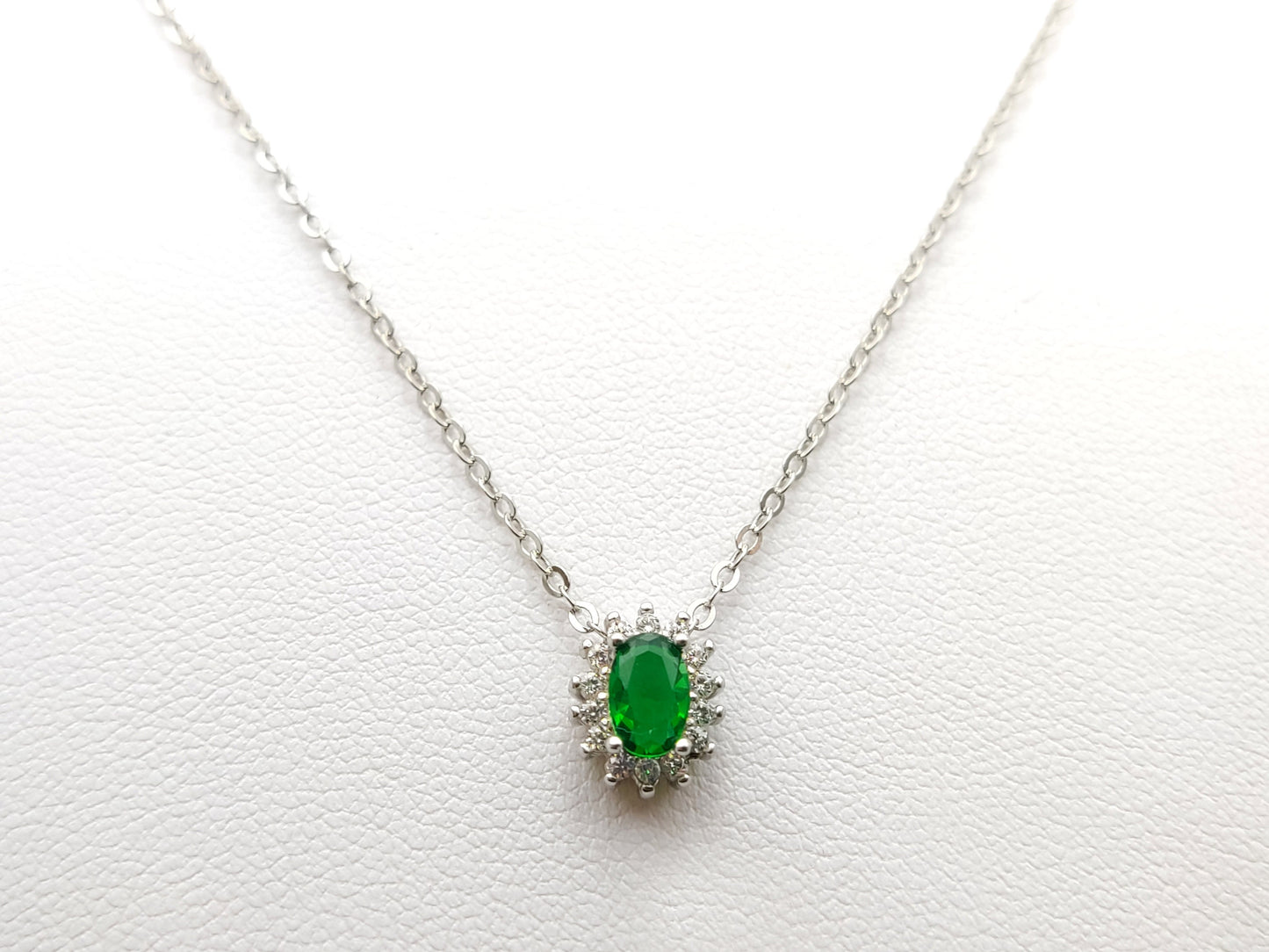 Sterling Silver 925 Chain Fine Necklace Cubic Zirconia Emerald Color Rosetta 10x7mm, Silberne Halskette in Smaragdfarbe, Kristall Halskette