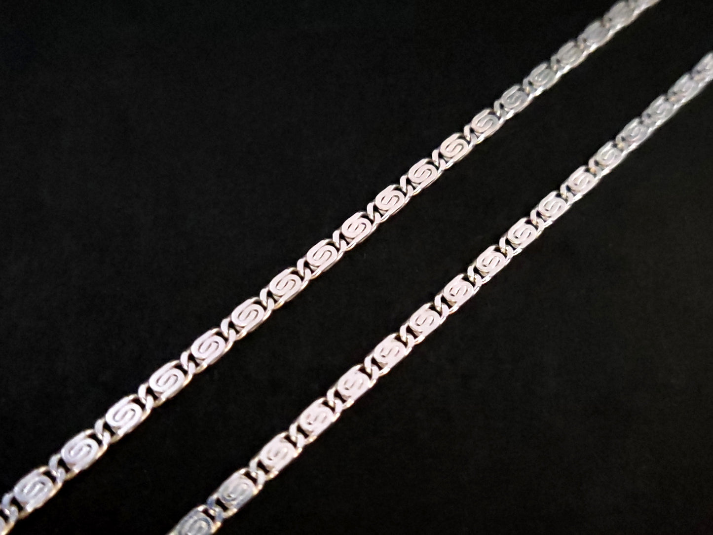 Bracelet de cheville méandre en chaîne grecque argentée de 2 mm