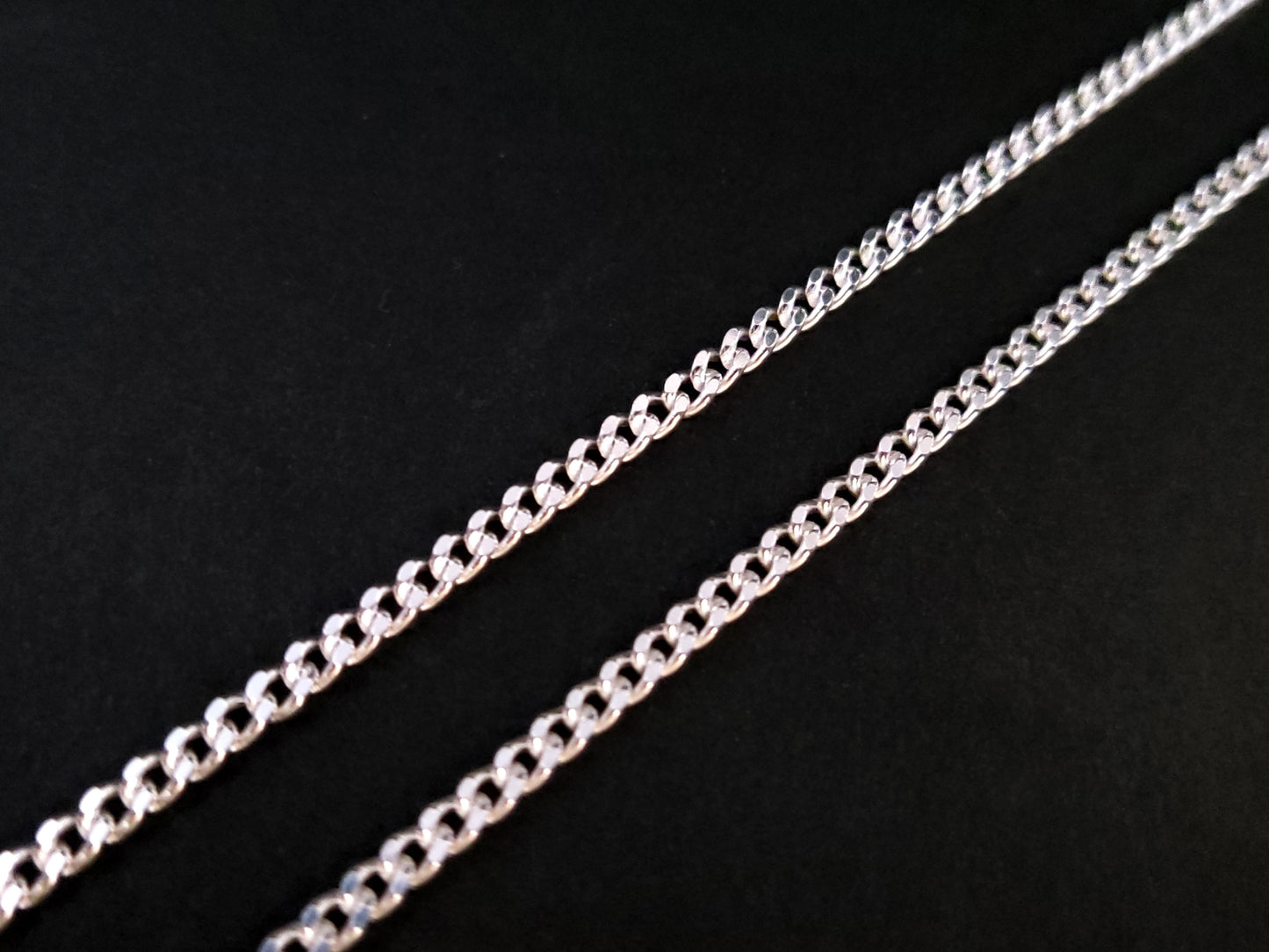 Feinschmecker-Fußkettchen-Armband aus Silber mit 3 mm Bordsteinkante